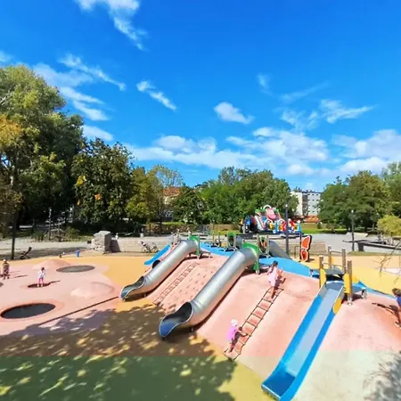 Jaukus Butas - Studija Centre